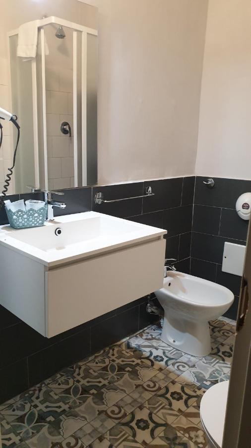 Albergo La Svolta Brescia Buitenkant foto